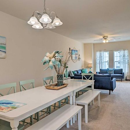 Modern Coastal Condo With Patio 1 Mi To Beaches! Carolina Beach Εξωτερικό φωτογραφία