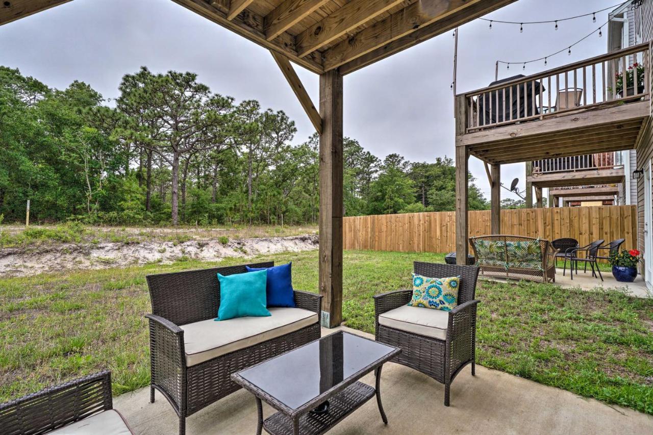 Modern Coastal Condo With Patio 1 Mi To Beaches! Carolina Beach Εξωτερικό φωτογραφία